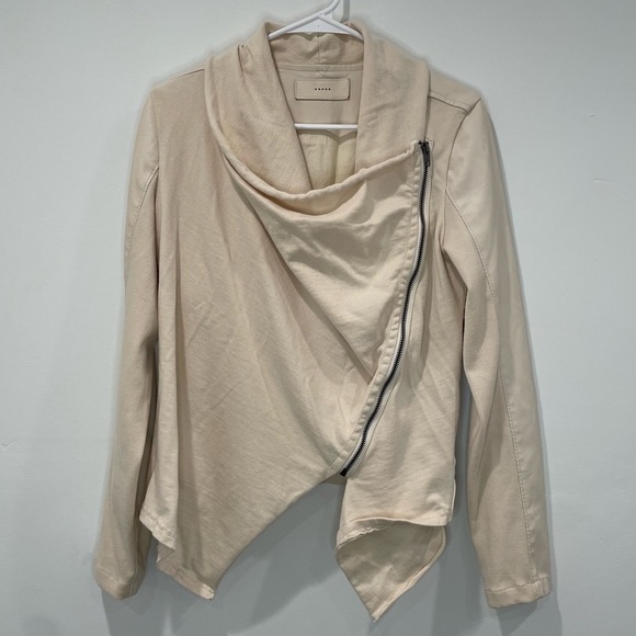 Blank NYC Draped Asymmetrical Zip Jacket in Vegan Leather - Picture 3 of 10